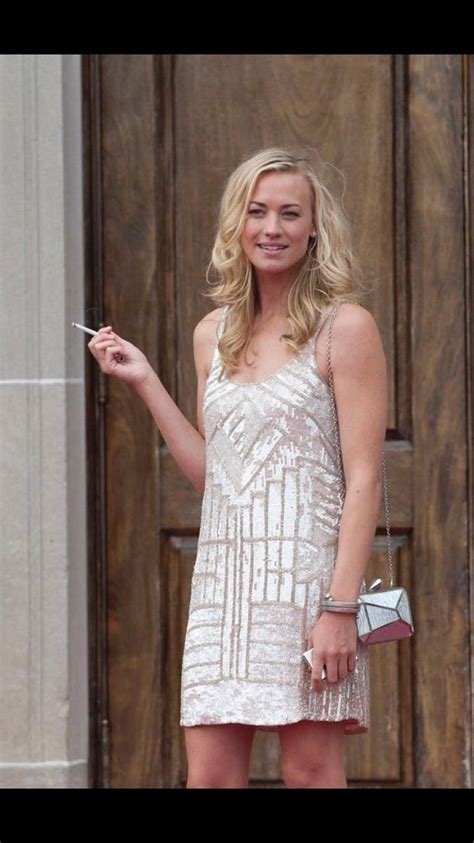Yvonne strahovski is undeniably one of the very gorgeous actresses from australia. Pin on Smoking girls
