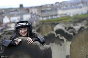 Whitby Goth Weekend Thousands Descend On Quiet English Seaside Town