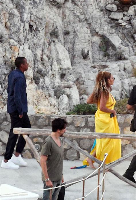 over it beyoncé and jay z s tense date day in italy — see the shocking photos from their