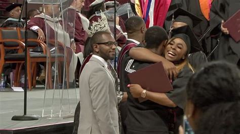 Texas Southern University Graduate Surprised By Brother During Graduation Abc13 Houston