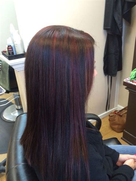We believe that it would be better to show you some photos, have much to tell you the obvious about the fact that hairstyle should be. Dark brown with burgundy highlights | Hair color burgundy ...