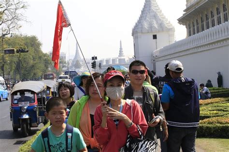chinese tourists pass on bangkok for lunar new year holiday travel wsj