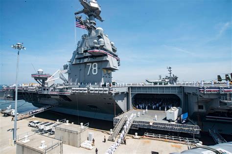 Us Navy Gerald R Ford Aircraft Carrier Doesnt Have Urinals Business