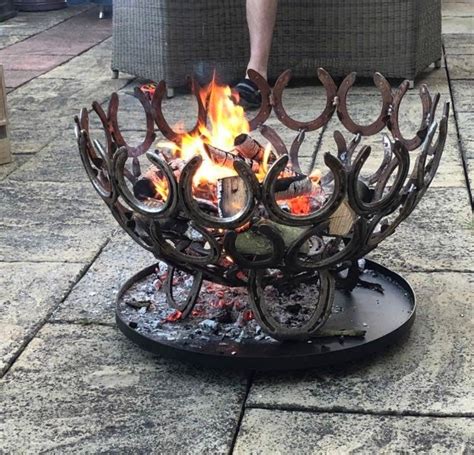 Horseshoe Fire Pit In 2021 Fire Pit And Barbecue Cool Welding