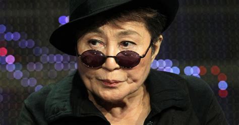 Yoko Ono Taken To Hospital From Upper West Side Home Cbs New York