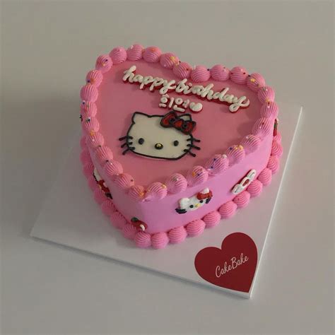 Pin By Issa On Hello Kitty 헬로 키티 Hello Kitty Birthday Cake Hello