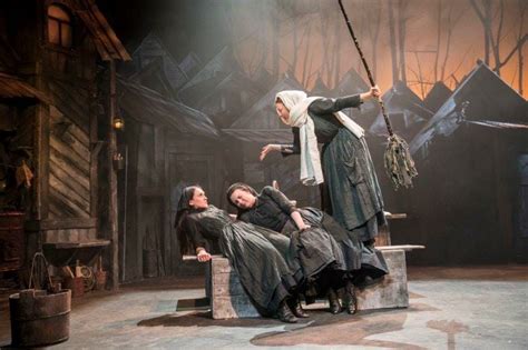 Review Fiddler On The Roof At The Playhouse Theatre Theatre Weekly
