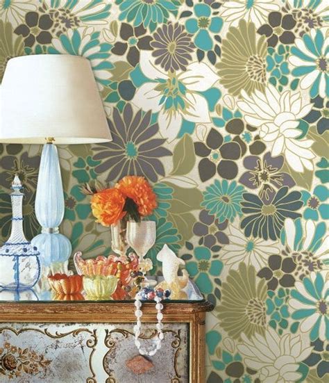 It gives your bedroom a classic and welcoming appeal. Bold Floral Wallpaper | Modern Wallpaper Designs | MYK Wallpapers | Поделки