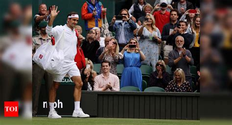 Roger Federer Cautious As Wimbledon Welcomes Back Capacity Crowds