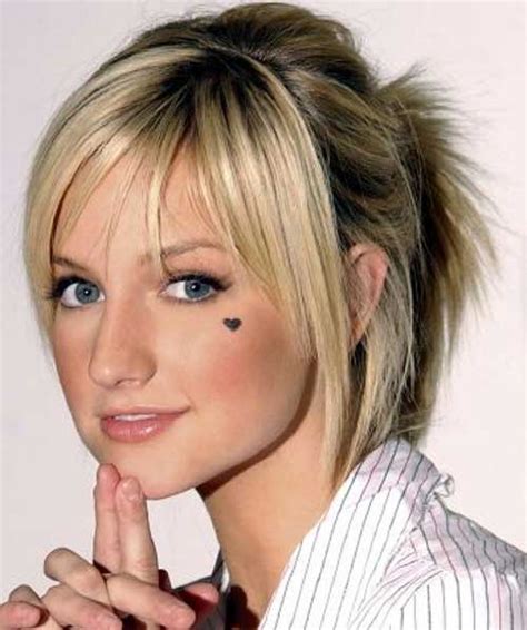 College ponytail hairstyles, ponytail hairstyle for school, ponytail hairstyles for college, ponytail hairstyles for short hair, ponytail hi everyone, i'm back with new ponytail hairstyles this hairstyles are very easy to do and it's very different ponytail hairstyles for black hair. Ponytail Styles For Short Hair