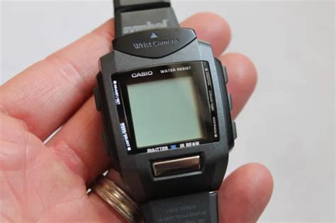 Vintage Casio Wrist Camera Wqv 1 2220 Mens Digital Watch As Is 1299
