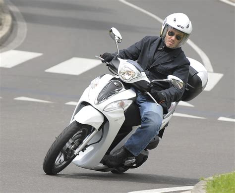 Looking for a good deal on kymco 150? Kymco People One listino prezzo - scheda tecnica - foto ...
