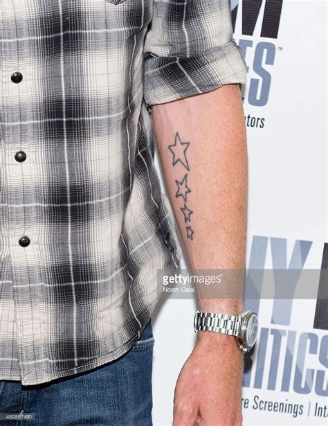 Simon Pegg Triangle Tattoo Tattoos Tatuajes Tattoo Tattos Tattoo