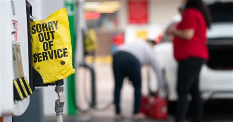 Gas Prices Highest In 6 Years As Panic Buying Prolongs Shortages Cbs News