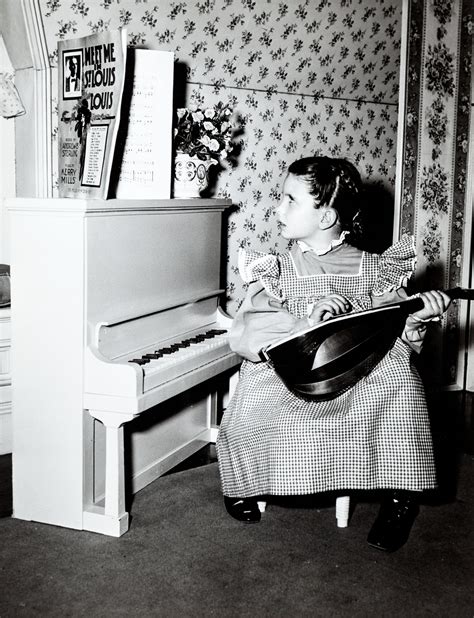 Meet Me in St. Louis (1944)