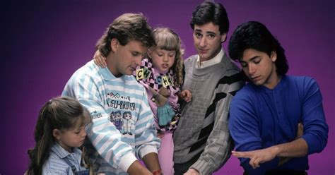 Full House Star Dave Coulier Is Still Opening Texts From Late Bob