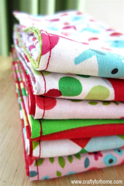 Handmade Cloth Napkins Easy Tutorials Beginner Sewing Projects Easy