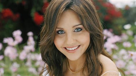 Home filmstars female amanda bynes height, weight, age, body statistics. Hollywood Actress Amanda Bynes Hot HD Wallpapers | Out ...