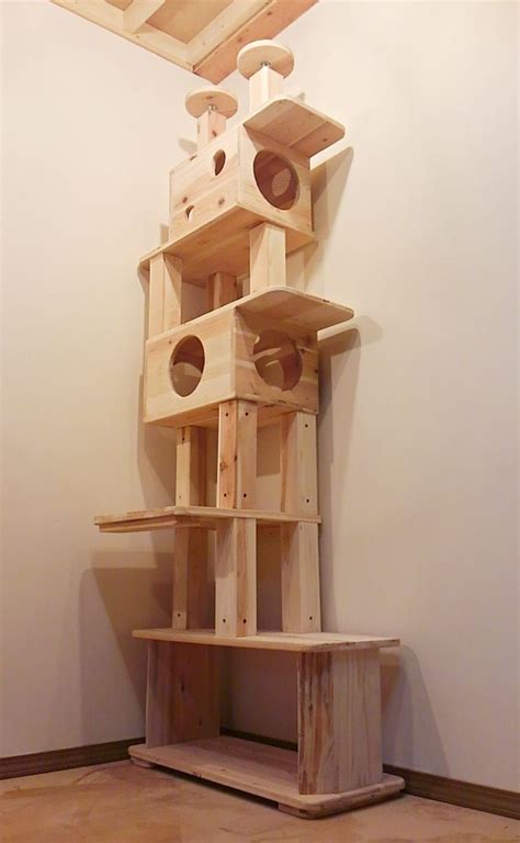 A homemade cat tree can provide your pet with nice and exciting structures to climb, hang and play over. cat tree tower - Google 검색 | Diy cat tree, Cat tree, Cat room