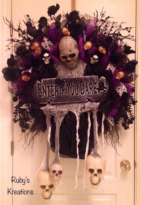 Halloween Wreath Skull Wreath Scary Wreath Spooky Wreath