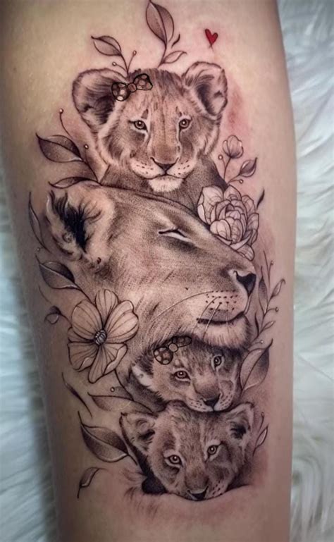 Pin By Dureh Leonardo On Dureh Lioness Tattoo Lioness And Cub Tattoo