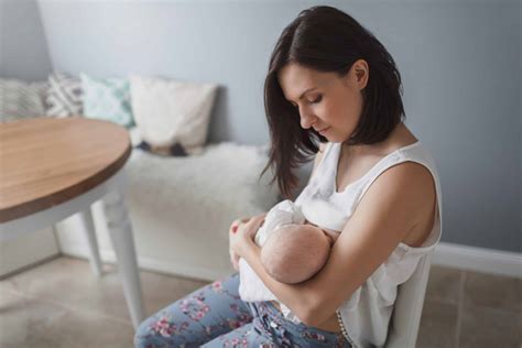Silberhütchen Erste Hilfe bei wunden Brustwarzen Mütterberatung
