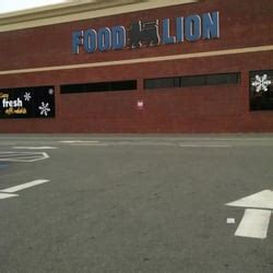I opt to stay in avon over the towns south of it because there are some restaurants and this major grocery store here. Food Lion - 2019 All You Need to Know BEFORE You Go (with ...