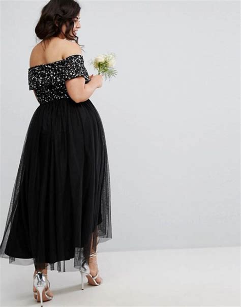 10 Vestidos para invitadas curvy - A todo Confetti - Blog de bodas para