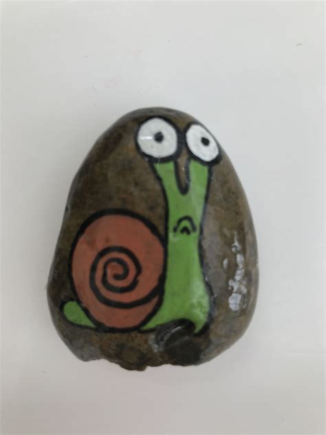 Snail Rock Painting Rock Crafts Rock Painting Designs Rock Painting Art