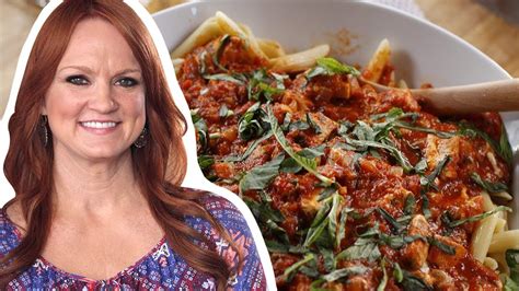 She has held true to her italian roots and culture, which she proudly and warmly invites her fans to experience. The Pioneer Woman's Top 10 Recipes of All Time | The ...