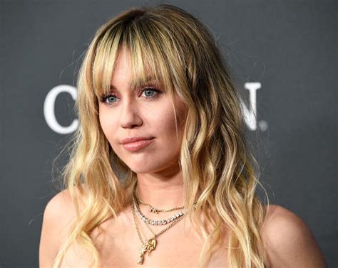 Miley Cyrus Spoke Out About Consent After Being Groped By A Fan In Barcelona