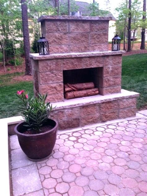 Building An Outdoor Fireplace With Cinder Blocks Fireplace Ideas