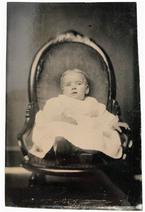 Victorian Era Tintype Of A Baby Child Children Boy Girl 1800s