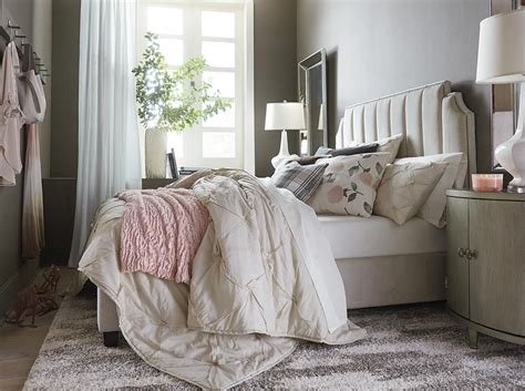 Whatever your taste or style, know that there's a queen bed that's just right for your master bedroom, guest room, kid's room or wherever else you're planning on putting it. Area Rug Placement and Rug Sizes Under Queen Bed ...