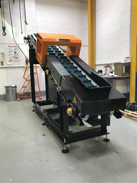 A to z magnet full body metal detector. Eriez E-Z TEC 9000 RD Metal Detector - RECYCLING magazine