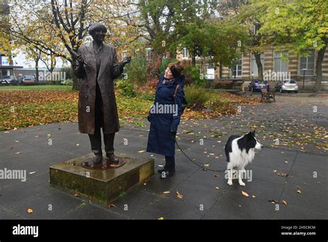 Bury Lancashire Britain Uk Statue Of Comedian Victoria Wood In Her