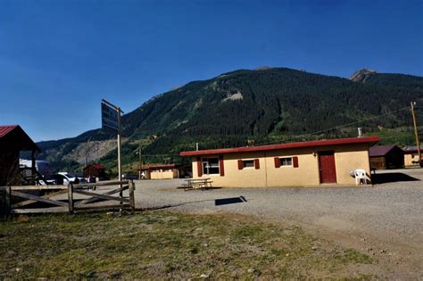 Maybe you would like to learn more about one of these? Silverton, Colorado: Alpine Loop and Red Mountain Motel ...