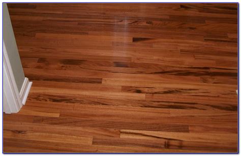Wood Look Linoleum Sheet Flooring Flooring Home Design Ideas