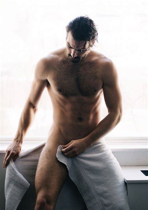 model of the day nyle dimarco daily squirt