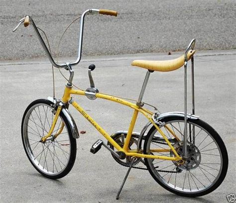 The Classic Schwinn Stingray Yupme Banana Seat Bike Vintage