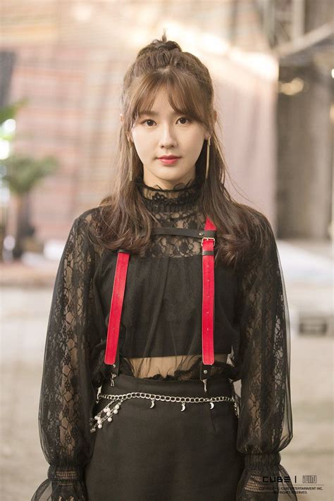 Miyeon i trust album jacket photoshoot behind the scenes. (G)I-DLE Miyeon | Miyeon | (G) I-DLE | Pinterest | Direito ...