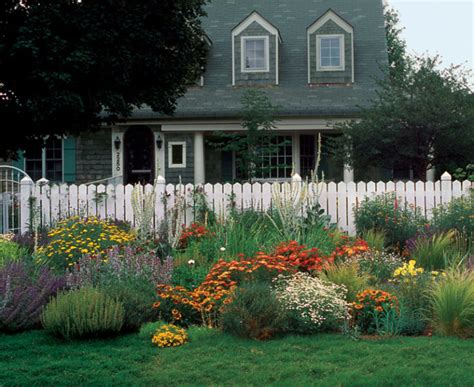 We are a 'garden' within the chico community. Front-Yard Gardens Make a Strong First Impression ...