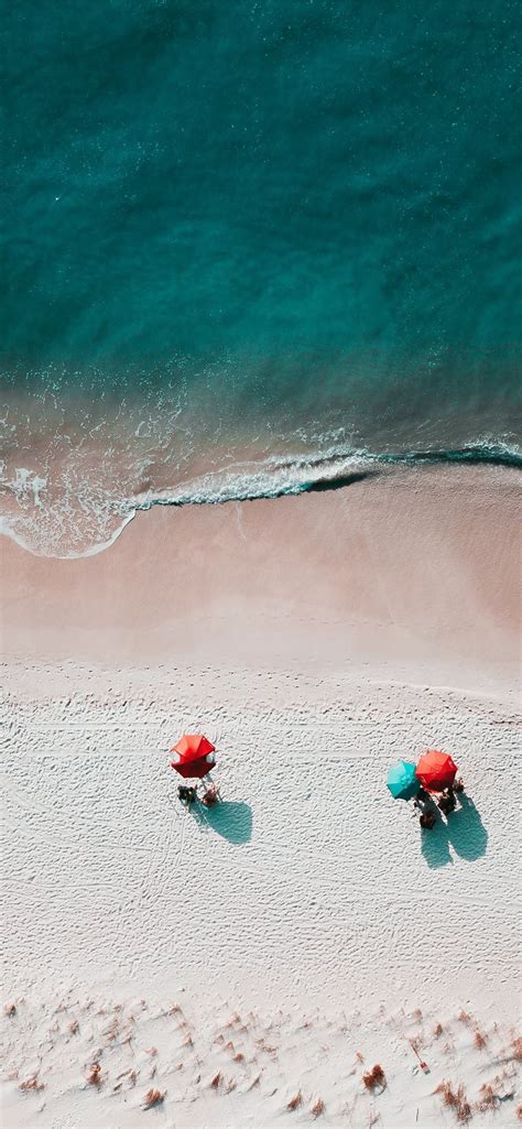 iPhone 12 and iPhone 12 Pro Wallpapers - iLikeWallpaper