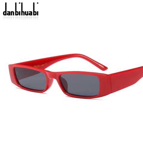 Danbihuabi Vintage Rectangular Polarized Sunglasses Women Retro Eyewear Red Small Frame Fashion