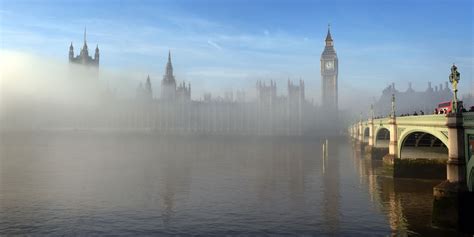 Est100 一些攝影some Photos Fog Foggy Morning London 霧 霧氣朦朧的早晨 倫敦