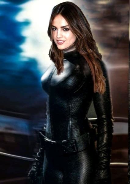 Fan Casting Kasia Smutniak As Catwoman In Dceu Rebooted On Mycast
