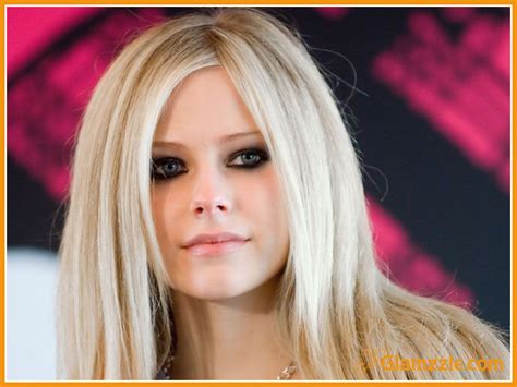 Avril Lavigne Love Her Eye Makeup Avril Lavigne Style Hair My Hair