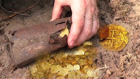 Treasure A Lot Of Old Gold Coins By Metal Detector Youtube