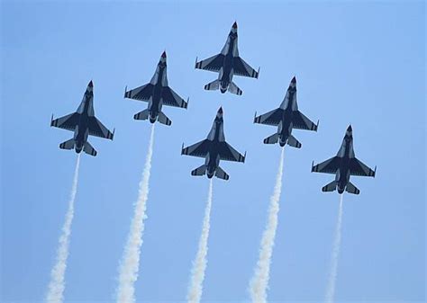 Us Air Force Thunderbirds Arrive Af Thunderbirds