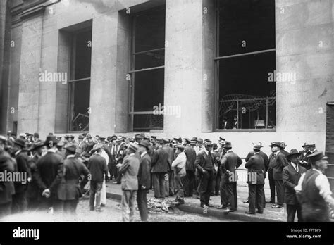 Wall Street Bombing 1920 Nmen Standing About After The Wall Street